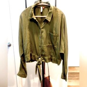 Anthropologie - PILCRO Khaki Green Button-Up Shirt/Jacket with Tie Front